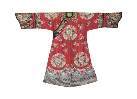 A RED-GROUND MANCHU-STYLE LADY'S WEDDING ROBE