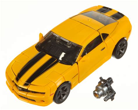 Masterpiece Bumblebee (MPM-3) (Transformers, Masterpiece, Autobot) Collector's Guide Toy Info ...