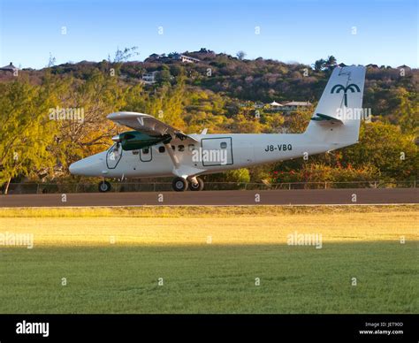 Mustique Airport, Mustique Stock Photo - Alamy