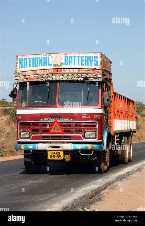 Indian Tata Truck Png - Tata trucks in india, varanasi, india ...