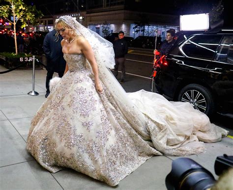 Jennifer Lopez Was Spotted Wearing an Extravagant Wedding Dress - See ...