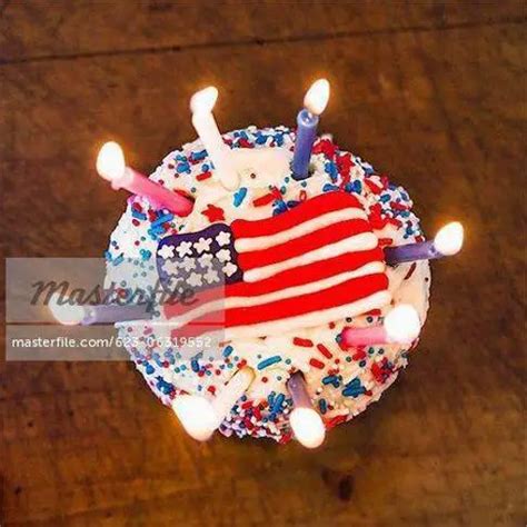 Flag birthday cake - TheSmartCookieCook