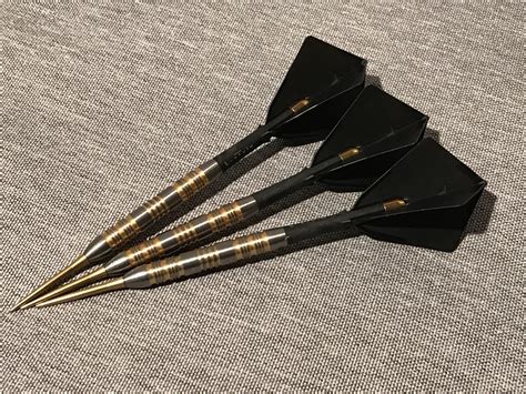 New darts day. Bobby George 23s plus extra gold : r/Darts