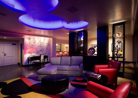 Signature Suites at the Disneyland Hotel: Mickey Mouse Penthouse | Disney Parks Blog