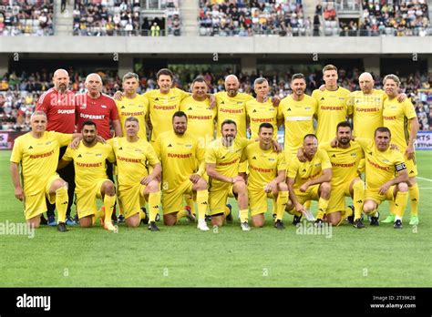 The football match played by the All Stars Romania and Galatasaray ...