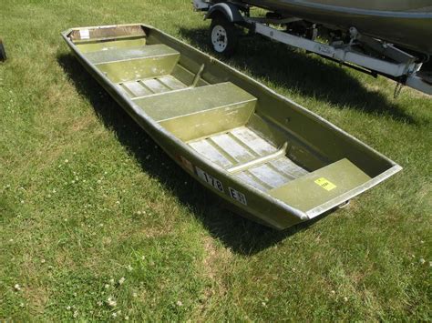 1983 Sears 12ft Jon Boat SN-SEAM8882M831