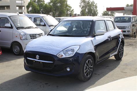 Suzuki Swift 2023 1.2P AT Blue — Monstro Hard