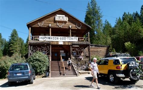 Historic SnakePit is fascinating roadside bar 'n restaurant in north ...