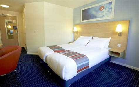 Travelodge Liverpool Street, London | Book on TravelStay.com