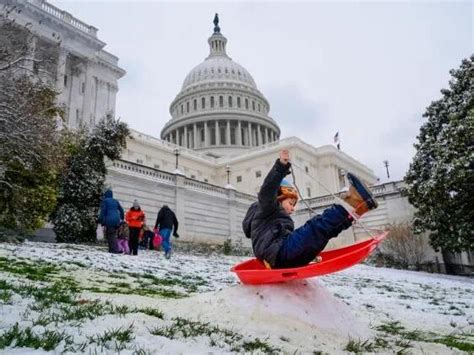 Snow drought over: NYC, DC blanketed by biggest storm in 2 years