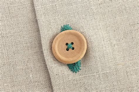 How to Do Buttonhole Stitch