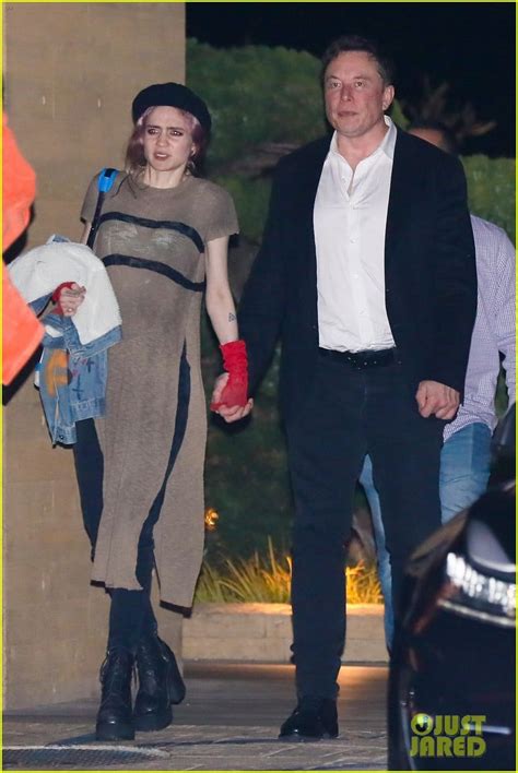 Elon Musk & Grimes Couple Up for Date Night in Malibu!: Photo 4283028 ...