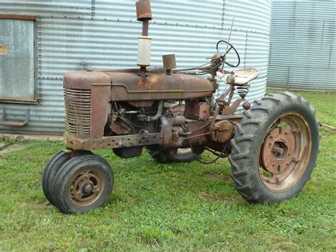 Rusty Tractor | SE Indiana. My guess is that this old tracto… | Flickr