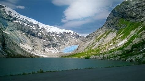 Glacier Hiking in Norway: 5 of the Best Norway Glacier Hikes