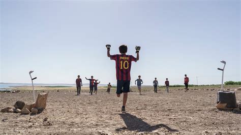 Baghdad Messi review: hoop doet leven - Geekster