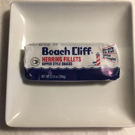 Review #84: Beach Cliff Herring Fillets Kipper Style Snacks (Bumble Bee) : r/CannedSardines