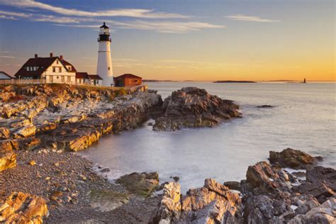 Maine Lighthouses: Southern Maine Bucket List | The Beachmere Inn