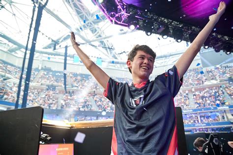 Fortnite World Cup Finals: 16-year old Bugha wins Solo Finals and US$3 ...