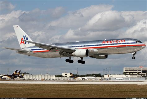 Boeing 767-323/ER - American Airlines | Aviation Photo #2235590 ...