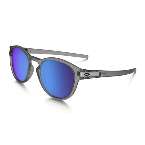 OAKLEY LATCH POLARIZED (009265-08)-Team One Newport