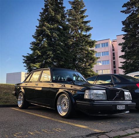 Black Beauty Volvo 240 GLT Geändert von Volvo Customz ...