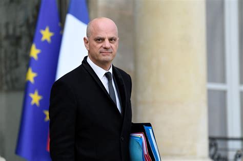 Jean-Michel Blanquer à l’offensive sur le terrain de la laïcité