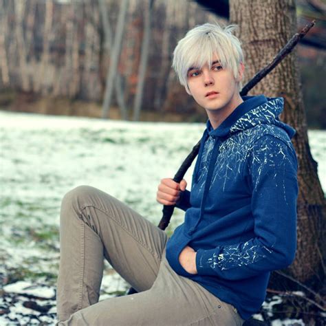 Jack Frost - Cosplay by https://www.deviantart.com/laovaan on @DeviantArt Male Cosplay, Cosplay ...