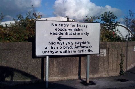 Welsh Road Sign Displays Out-of-Office Message in Translation Blunder