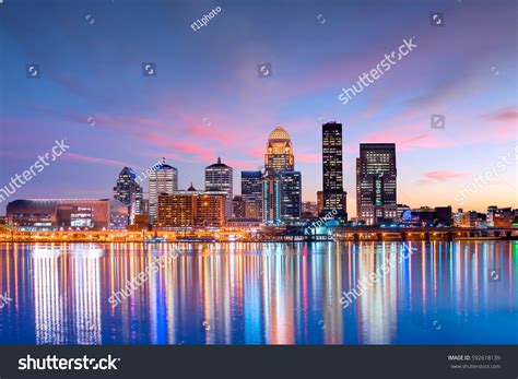 1,579 Louisville Skyline Images, Stock Photos & Vectors | Shutterstock