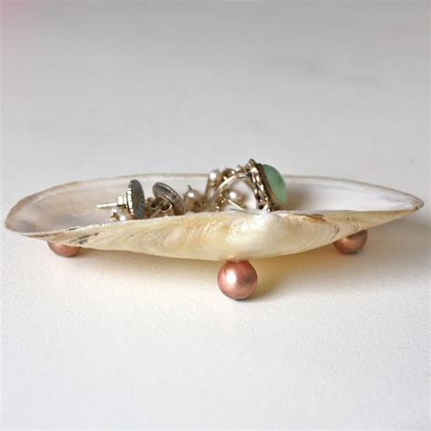 Picture Of Exquisite Diy Shell Jewelry Holder