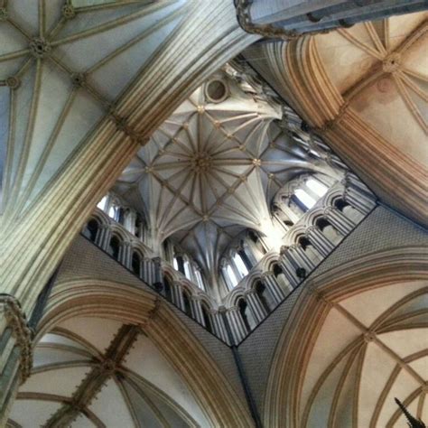 Lincoln Cathedral | Lincoln cathedral, Architecture history, Architectural features