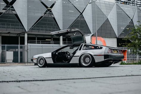 Stanced Delorean on air bags