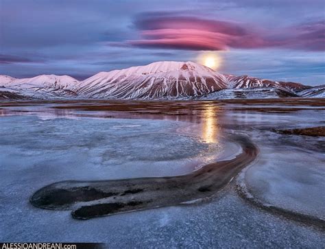 Fascinating Cloud Formations: Best Photos Lenticular Clouds