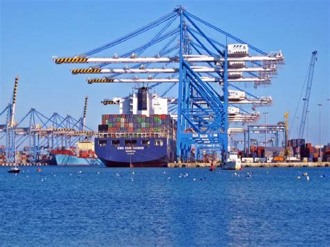 Despite Covid-19, Vizag port registers growth cargo handling