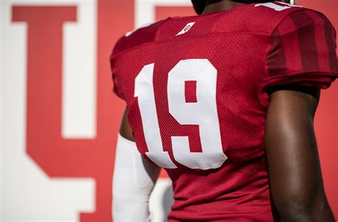 Indiana's Bicentennial Uniforms — UNISWAG