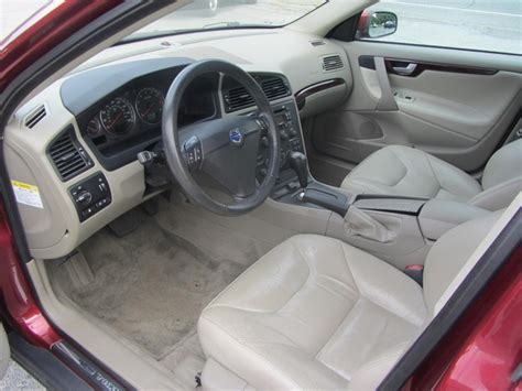 2004 Volvo S60 - Interior Pictures - CarGurus