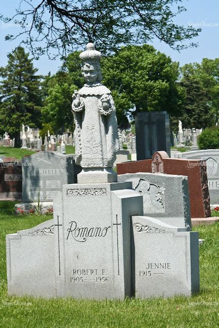 November Obscura: Mount Carmel Cemetery, Chicago- Al Capone