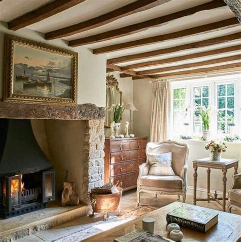 Pin by Linda Scott on Favorite Places & Spaces | Small cottage interiors, French country living ...