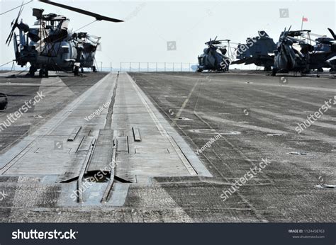 Aircraft Carrier Runway Catapult Stock Photo 1124458763 | Shutterstock