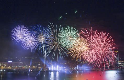 Fireworks and processions mark 101st anniversary of Latvian ...