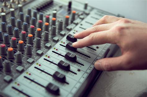 What is a Mixing Desk - And Why Does My Event Need One? - Pro System ...