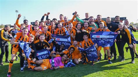 Hull City Promotion Celebrations 2021!🖤🧡 - YouTube