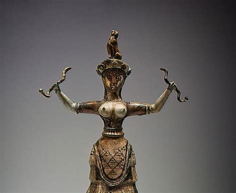 Roman Times: The Minoan snake goddess and other "mistresses of animals"