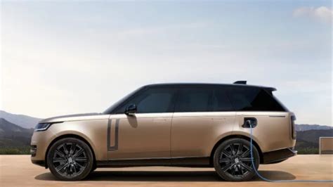 Approaching Elegance: Range Rover's Inaugural Electric SUV Draws Near ...