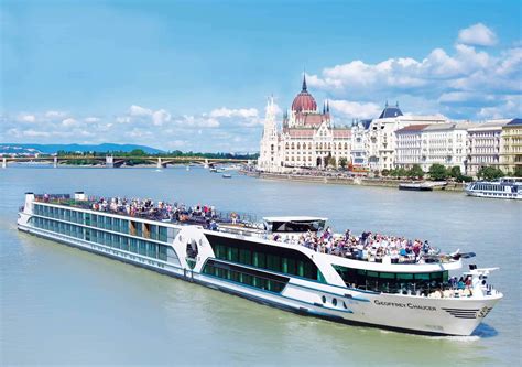 Riviera River Cruises Launches New Christmas, New Year’s Cruises - Cruise Addicts