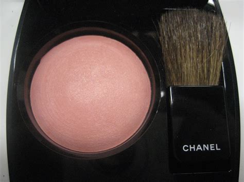 delicate hummingbird.: Chanel Joues Contraste Powder Blush #65 Espiègle ...