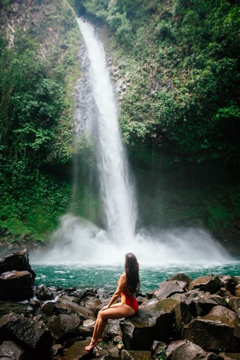 La Fortuna Waterfall in Costa Rica (The Complete 2021 Guide)