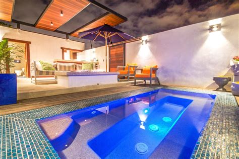 Pools and Pet-Friendly Homes Top Airbnb's Most Searched Amenities