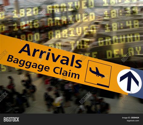 Airport Arrivals Image & Photo (Free Trial) | Bigstock