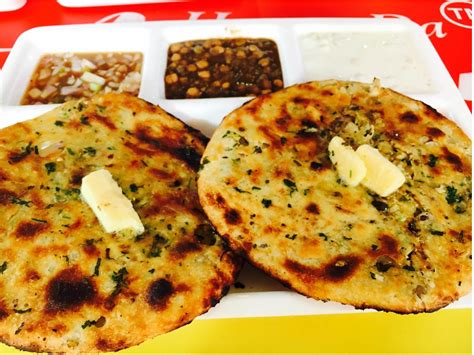 Amritsari Kulcha on Gurupurab | Purti